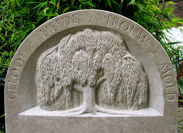 treurwilg-steen